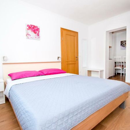 Nada Apartment Karlovac Exterior photo
