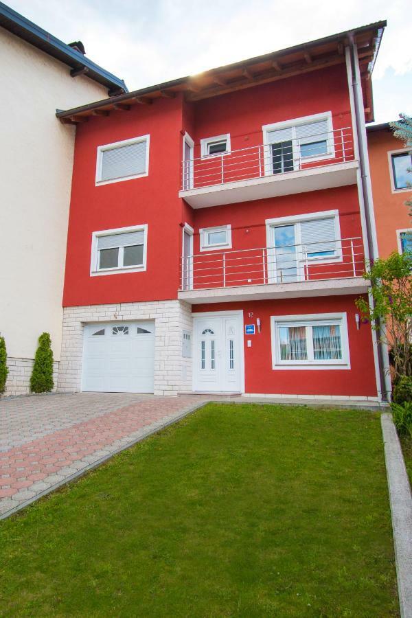 Nada Apartment Karlovac Exterior photo